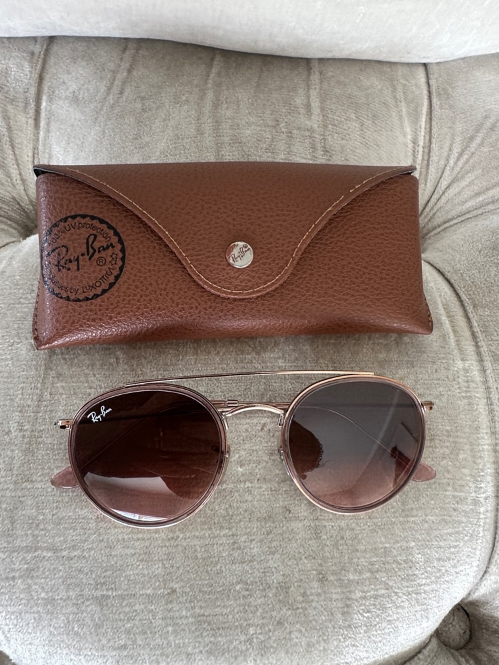 Ray-Ban Women's Round Metal Sunglasses in Brown and Rose Gold